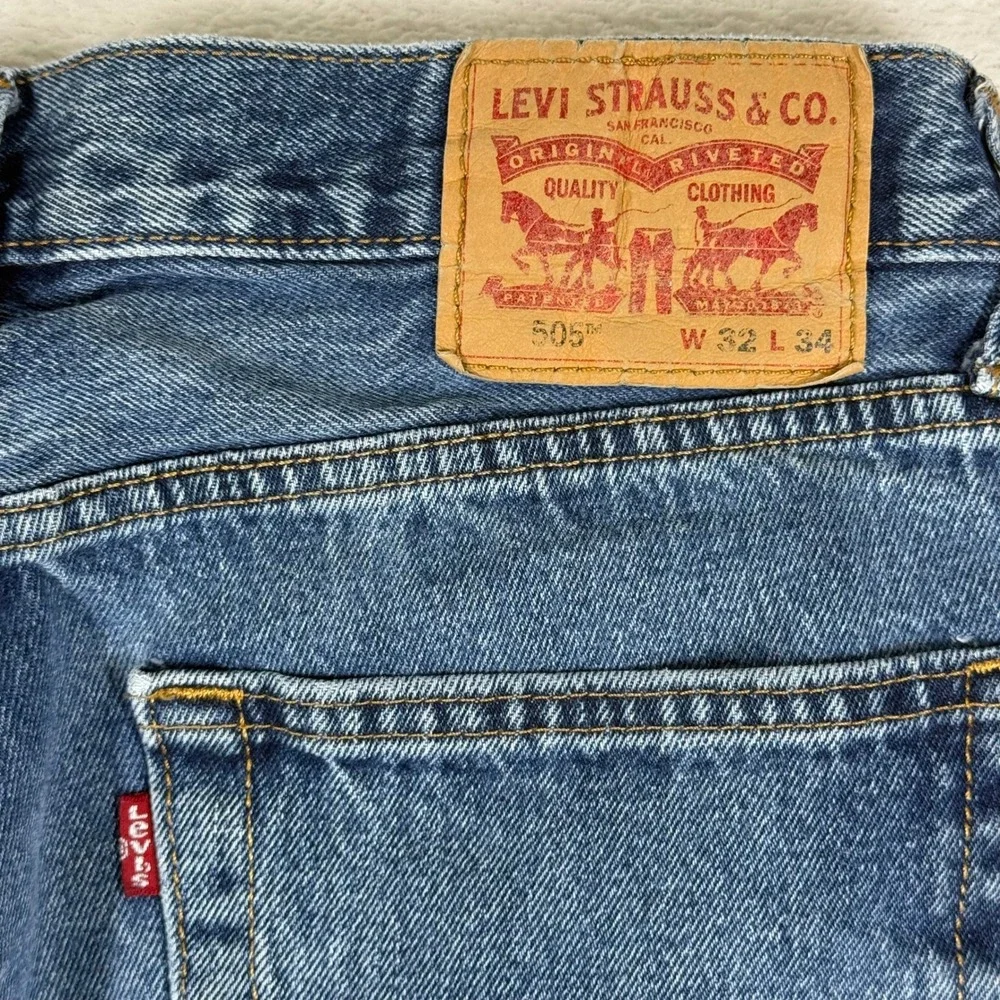 Levis brand levi